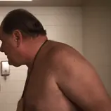 Hombre ducha 2